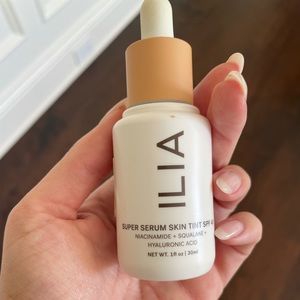 Ilia super serum skin tint SPF 40